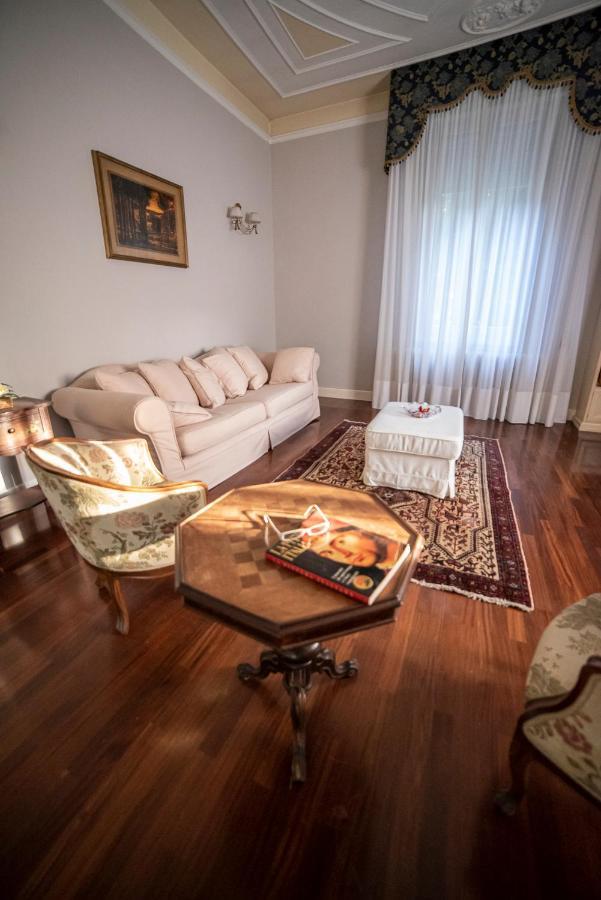 فينيولا B&B Matteotti Luxury Home المظهر الخارجي الصورة